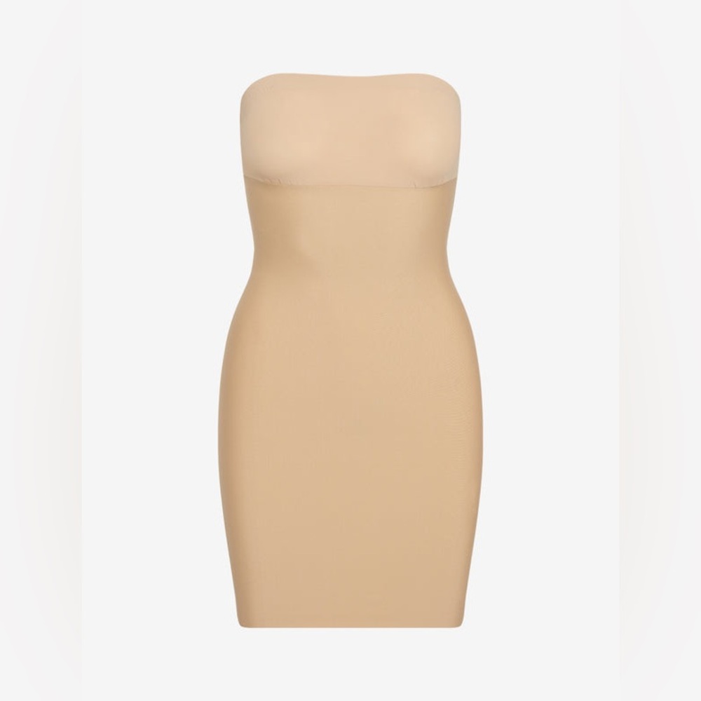 Commando Two-Faced Tech Control Strapless Slip Nude Strapless Shape Wear - Picture 6 of 16